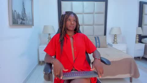 ebonnyshantall online show from 05-25-26, 04:02