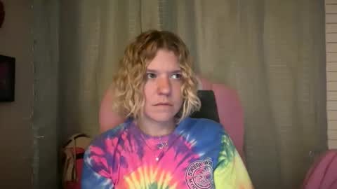 Snapshot of ebony8ivory chatting on 04-22-26, 01:08 americnbarbie online show from 04-22-26, 01:08