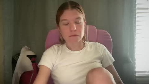 Snapshot of ebony8ivory chatting on 05-09-26, 02:00 americnbarbie online show from 05-09-26, 02:00