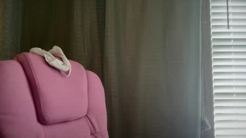 Snapshot of ebony8ivory chatting on 05-11-26, 02:45 americnbarbie online show from 05-11-26, 02:45