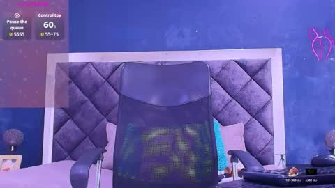 Snapshot of ebony__jheim chatting on 02-11-26, 12:21 jheim online show from 02-11-26, 12:21