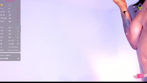Snapshot of ebony__queen2 chatting on 06-08-26, 01:28 ebony__queen2 online show from 06-08-26, 01:28