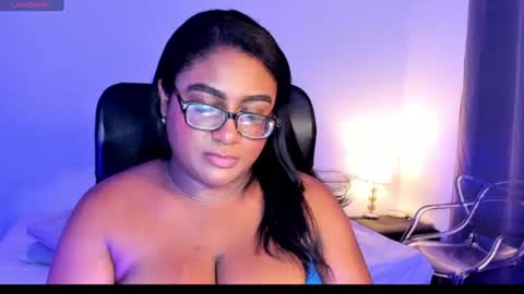 Snapshot of ebony__queen2 chatting on 07-07-26, 08:24 ebony__queen2 online show from 07-07-26, 08:24