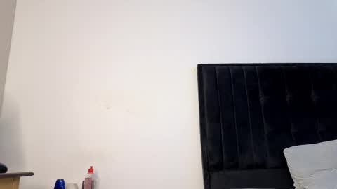 Snapshot of ebony_arya chatting on 10-28-25, 08:07 Arya online show from 10-28-25, 08:07