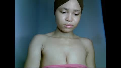 Snapshot of ebony_badgurl chatting on 05-15-26, 10:22 Ebony badgurl online show from 05-15-26, 10:22