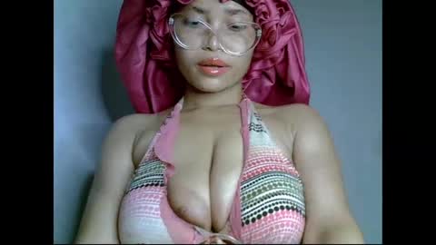 Snapshot of ebony_badgurl chatting on 05-24-26, 08:03 Ebony badgurl online show from 05-24-26, 08:03