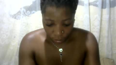 ebony_candy1998 online show from 05-22-26, 08:21