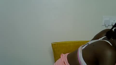 ebony_j online show from 05-09-26, 08:03