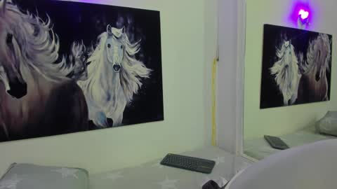 Snapshot of ebony_katterin chatting on 01-15-25, 01:23 ebony_katterin online show from 01-15-25, 01:23