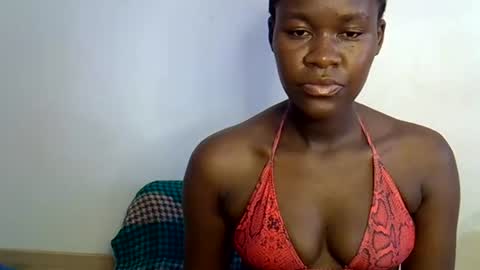 ebony_lynne online show from 06-22-26, 12:57