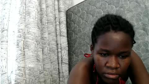 ebony_lynne online show from 06-30-26, 01:01