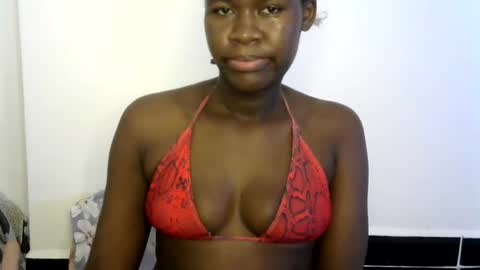 ebony_lynne online show from 07-15-26, 03:06