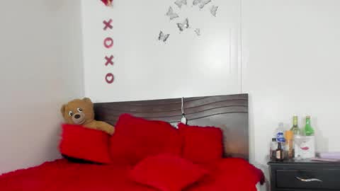 Ebony Mine online show from 12-19-24, 09:18