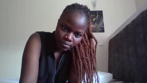 Snapshot of ebony_tasha chatting on 04-28-26, 05:34 tasha online show from 04-28-26, 05:34