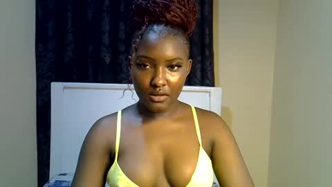 Snapshot of ebonybarbieee chatting on 07-05-26, 05:09 Barbie online show from 07-05-26, 05:09