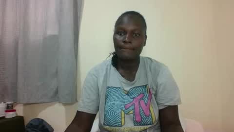 Snapshot of ebonyblack28 chatting on 09-20-25, 09:10 MELVINE online show from 09-20-25, 09:10