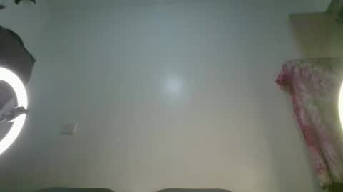 Loreina online show from 02-02-26, 06:50