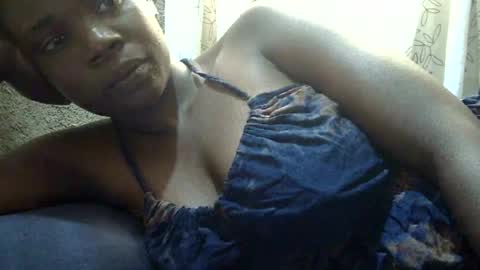 Snapshot of ebonychery chatting on 07-04-26, 12:44 ebonychery online show from 07-04-26, 12:44