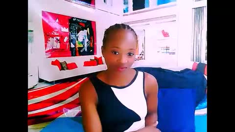 Snapshot of ebonycreamy69 chatting on 01-09-25, 06:04 Nova online show from 01-09-25, 06:04