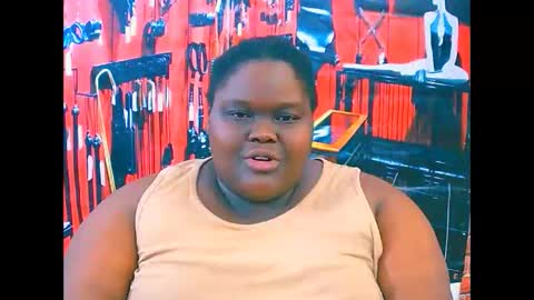 ebonyhotbuns4u2luv online show from 10-28-25, 11:07