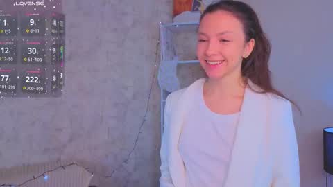 Milly online show from 12-17-25, 03:34