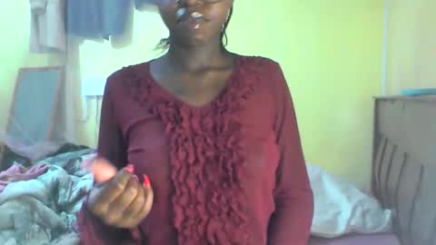 Ebonymuse2 online show from 03-08-26, 06:44