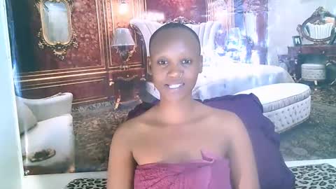 Snapshot of ebonyolive69 chatting on 09-14-25, 08:13 Cindy online show from 09-14-25, 08:13