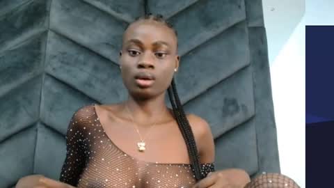 queen online show from 11-01-25, 11:40