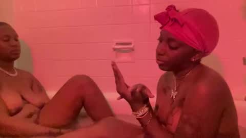 Snapshot of ebonyprincesskaykay chatting on 10-01-25, 01:33 EbonyPrincessKayKay online show from 10-01-25, 01:33