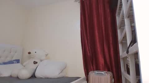 Snapshot of ebonyqueen_11 chatting on 06-07-26, 11:58 Ebonyqueen online show from 06-07-26, 11:58