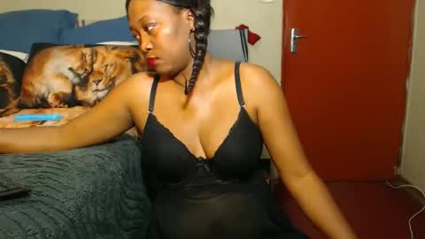 Snapshot of ebonyseductresx chatting on 06-03-26, 07:08 ebonyseductresx online show from 06-03-26, 07:08