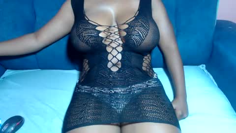 Snapshot of ebonysmiles00 chatting on 07-22-26, 08:06 ebonysmiles00 online show from 07-22-26, 08:06