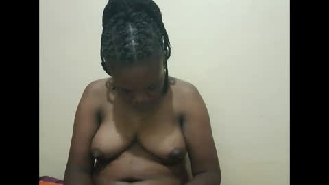 Snapshot of ebonyvalerian chatting on 09-16-25, 05:08 Ebonyval online show from 09-16-25, 05:08