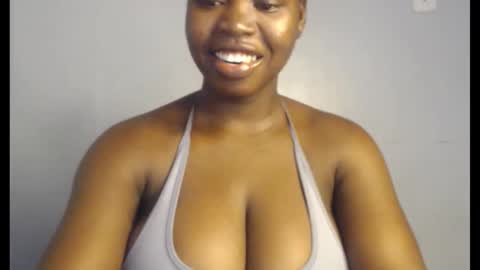 Snapshot of ebonyx_dripqueen chatting on 11-02-25, 06:27 Loveth online show from 11-02-25, 06:27