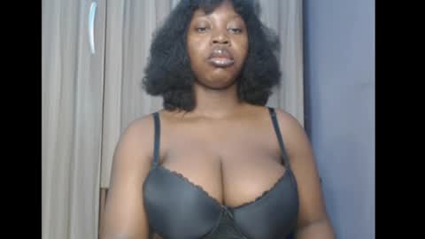 Loveth online show from 04-18-26, 07:34