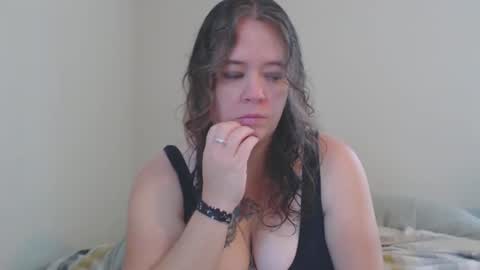 Weird Echo online show from 09-28-25, 05:07