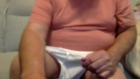 Snapshot of ed26969 chatting on 05-30-26, 01:30 ed26969 online show from 05-30-26, 01:30