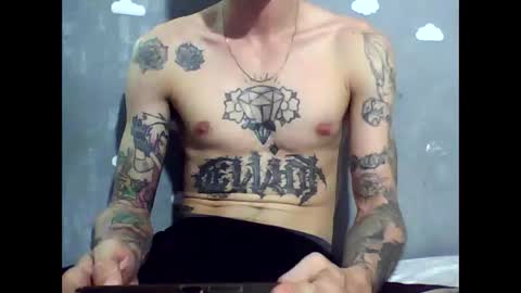 Snapshot of ed_big_cock chatting on 03-07-25, 09:06 Edd Gallego online show from 03-07-25, 09:06