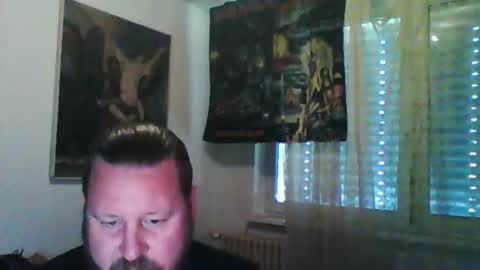 Snapshot of eda666 chatting on 06-22-26, 05:43 Edward online show from 06-22-26, 05:43