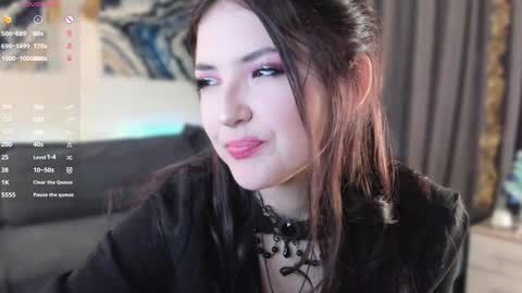 Viola online show from 12-29-24, 05:01