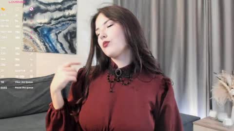 Viola online show from 01-19-25, 01:12