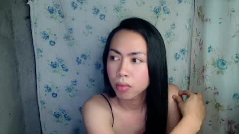 Snapshot of eddfox001 chatting on 07-12-26, 08:05 eddfox001 online show from 07-12-26, 08:05
