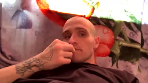eddie90san online show from 01-12-26, 05:51