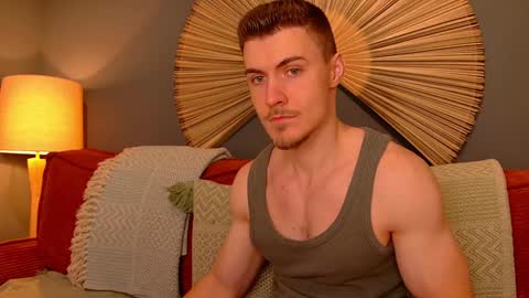 Snapshot of eddieds chatting on 01-17-25, 02:50 Eddie online show from 01-17-25, 02:50