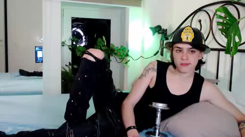 Eddie online show from 03-03-26, 05:52