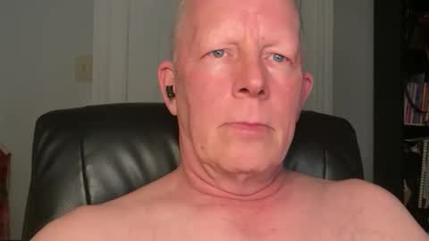 Eddy online show from 12-01-25, 03:33