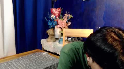 edelcum_xx online show from 10-06-25, 04:10
