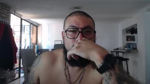 edgarram83 online show from 03-11-25, 06:08