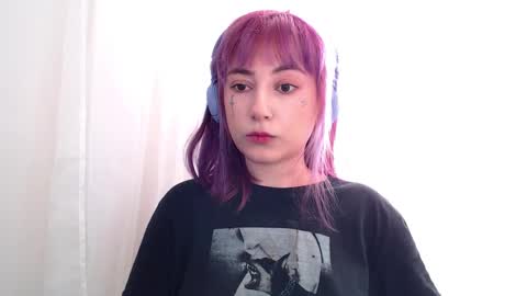 fickle demon made of clumps of matter online show from 02-12-26, 04:40