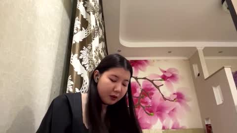 Eri online show from 02-26-26, 06:51